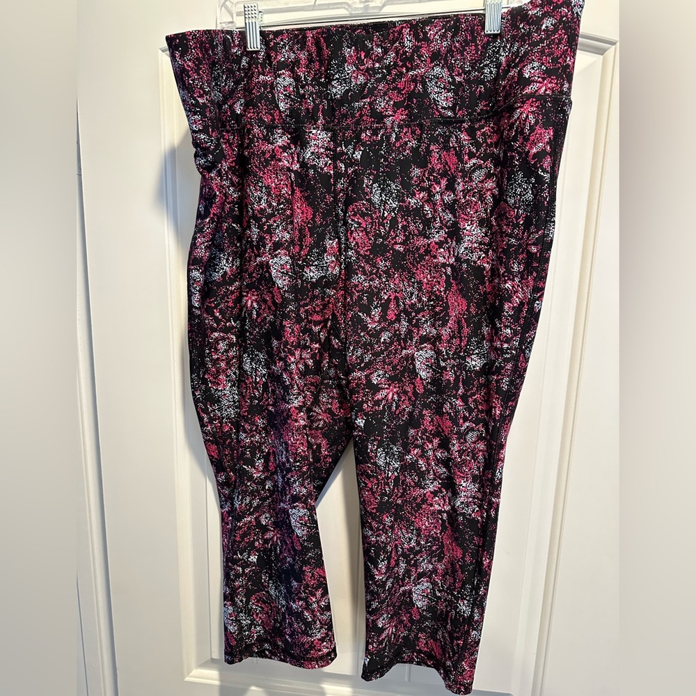 Livi active capri legging 22/24